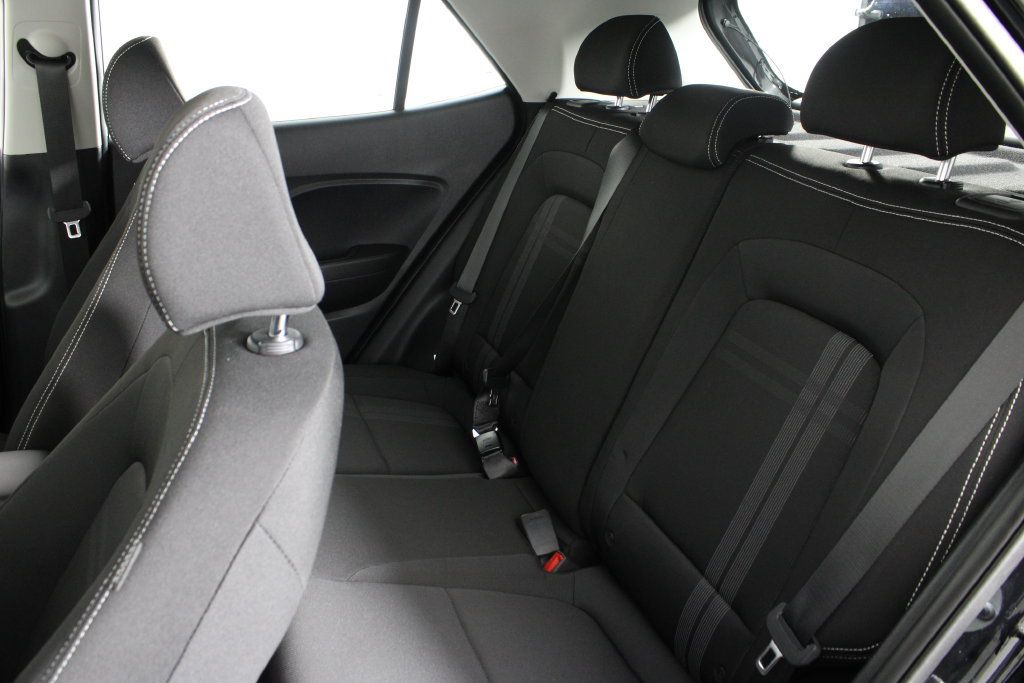 Certified 2026 Hyundai Venue SEL FWD image 20
