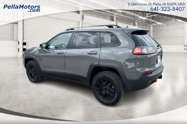 Used 2022 Jeep Cherokee Trailhawk w/ Sun, Sound & Nav Group AWD/4WD image 5