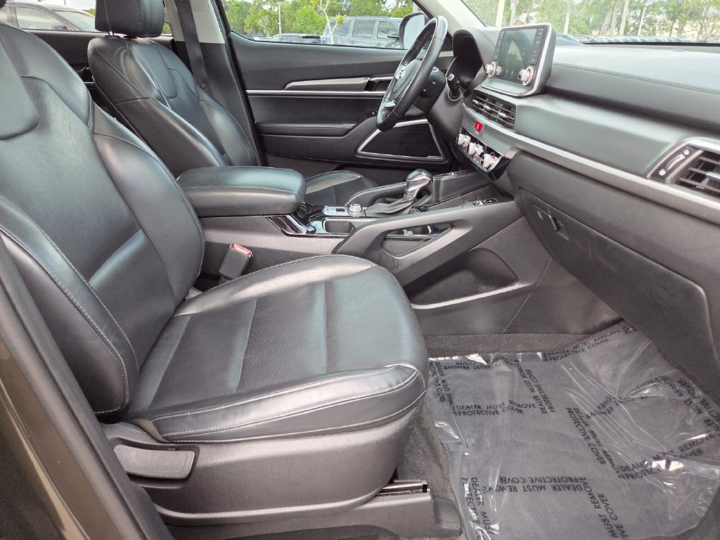 Used 2020 Kia Telluride S FWD image 15