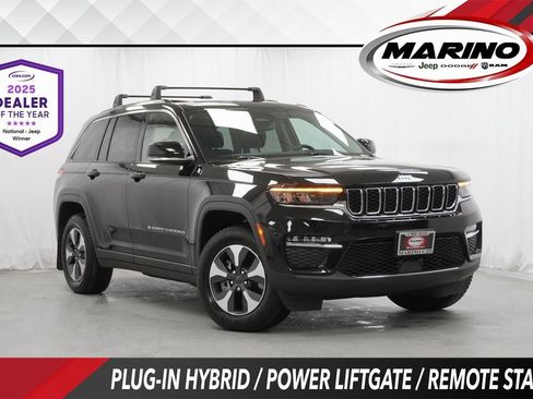 Used 2023 Jeep Grand Cherokee 4WD 4xe image 1