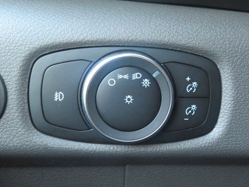 Used 2024 Ford Transit 350 XLT image 41