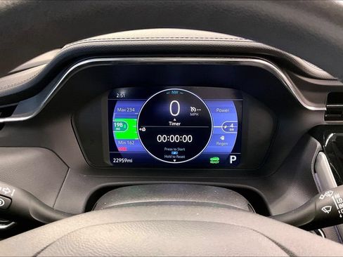 Used 2023 Chevrolet Bolt EUV LT FWD image 19