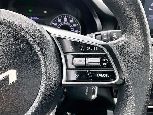 Used 2023 Kia Seltos LX image 12