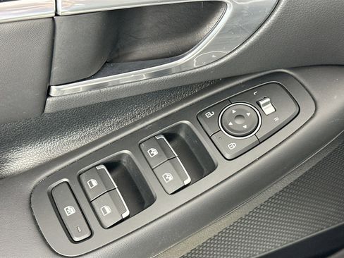 Used 2022 Hyundai Sonata SEL image 17