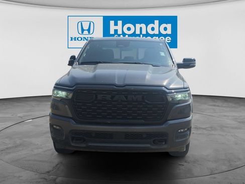 Used 2025 RAM 1500 Big Horn AWD/4WD image 2