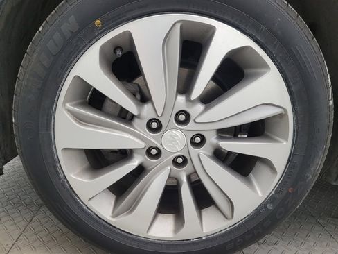 Used 2019 Buick Encore Preferred FWD image 31