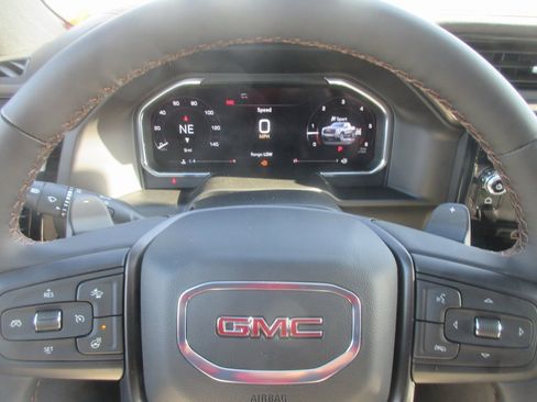 New 2026 GMC Sierra 1500 AT4 w/ AT4 Premium Package image 19