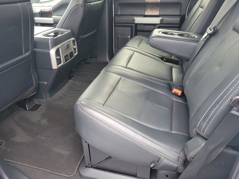 Used 2022 Ford F250 Lariat w/ Lariat Value Package image 9