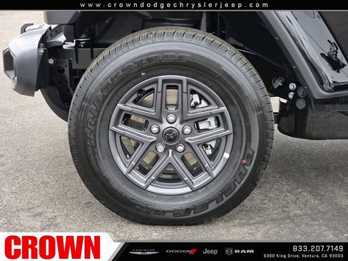 New 2026 Jeep Gladiator Sport AWD/4WD image 9