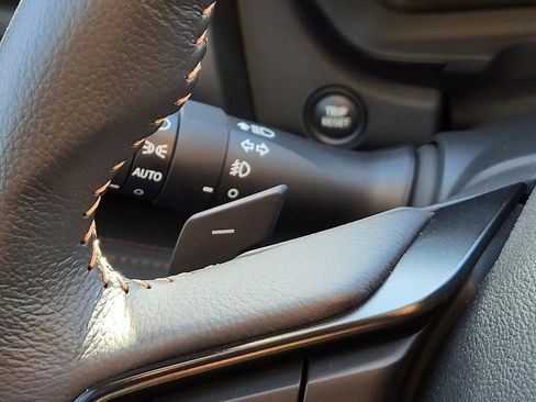 Certified 2025 Subaru Ascent Bronze Edition w/ Popular Package #2 image 36