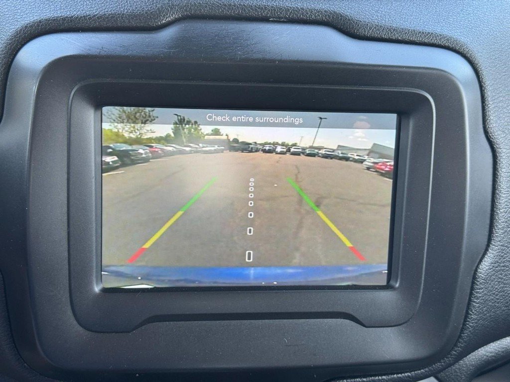 Used 2020 Jeep Renegade Trailhawk w/ Cold Weather Group AWD/4WD image 27