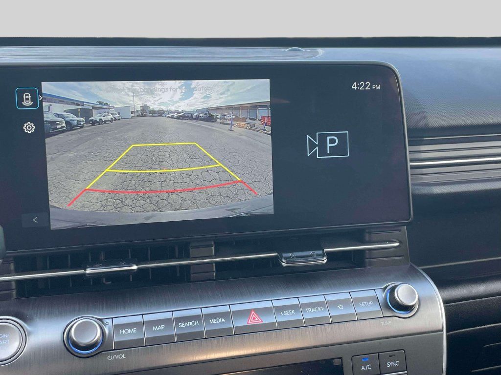 Used 2024 Hyundai Kona SEL AWD/4WD image 29