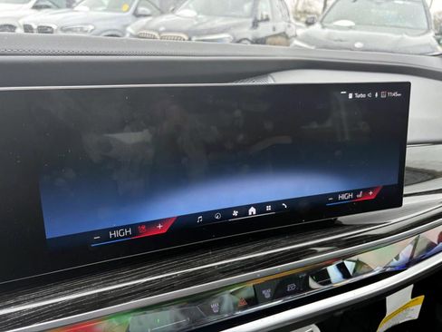 Used 2026 BMW i7 xDrive60 w/ Executive Package image 20