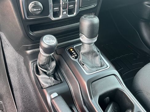 Used 2021 Jeep Wrangler Unlimited Sport w/ Sun And Sound Package image 23