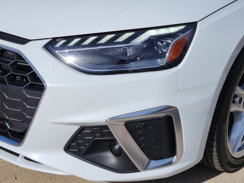 Used 2024 Audi A4 2.0T Premium w/ Convenience Package image 8