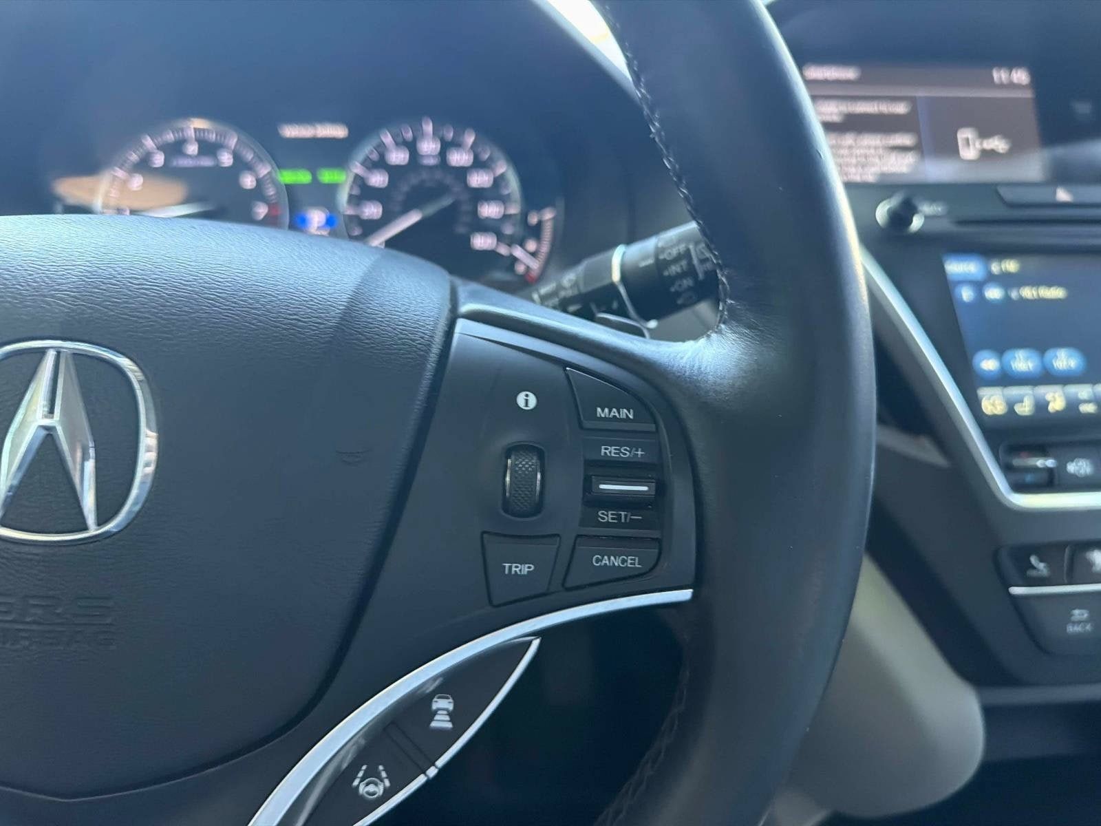 Used 2018 Acura MDX FWD image 31
