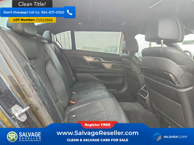 Used 2019 BMW 740i w/ Executive Package RWD image 13