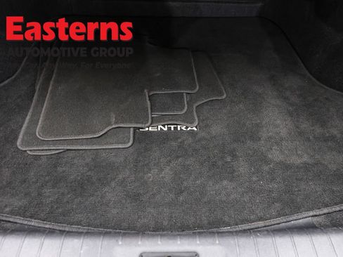 Used 2024 Nissan Sentra S FWD image 9