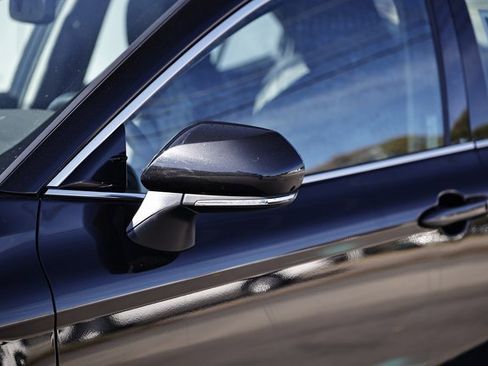 Used 2024 Toyota Camry XSE image 3