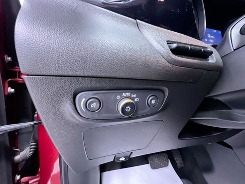 Used 2020 Buick Encore GX Select w/ Advanced Technology Package FWD image 16