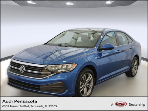 Used 2022 Volkswagen Jetta SE image 1