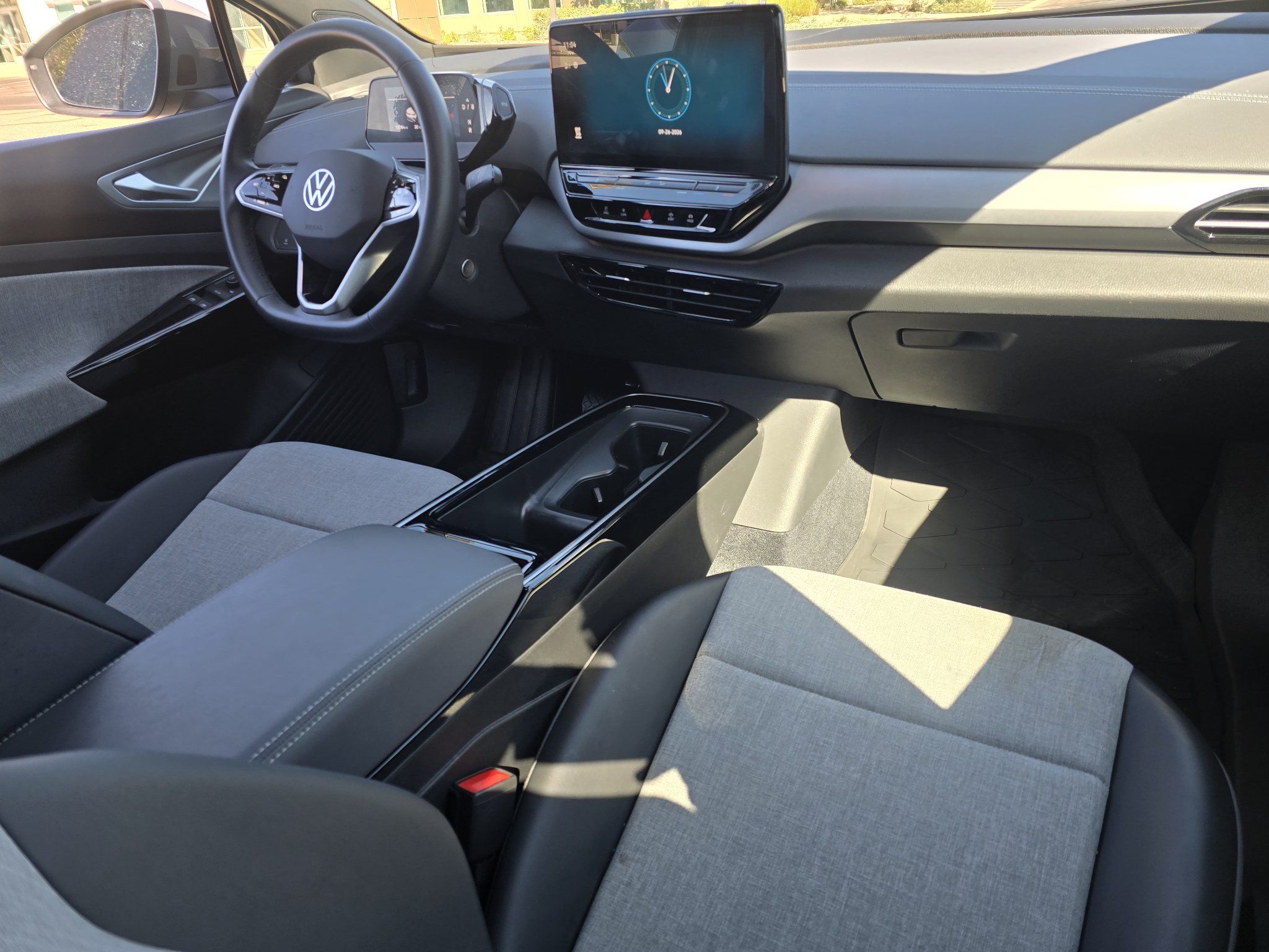 Used 2024 Volkswagen ID.4 2WD image 26