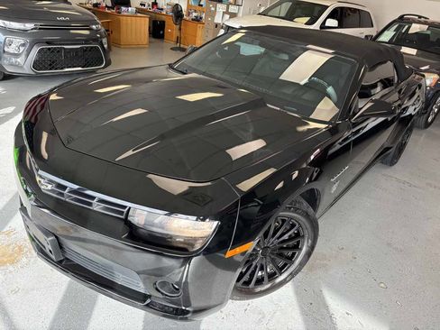 Used 2014 Chevrolet Camaro LT image 9