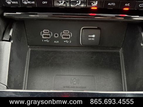 Used 2024 Jeep Grand Cherokee L Laredo image 25