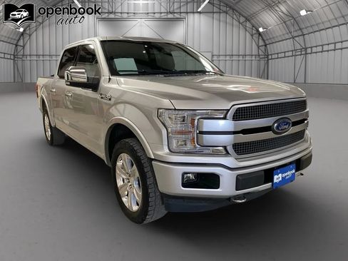 Used 2019 Ford F150 Platinum w/ Equipment Group 701A Luxury AWD/4WD image 3