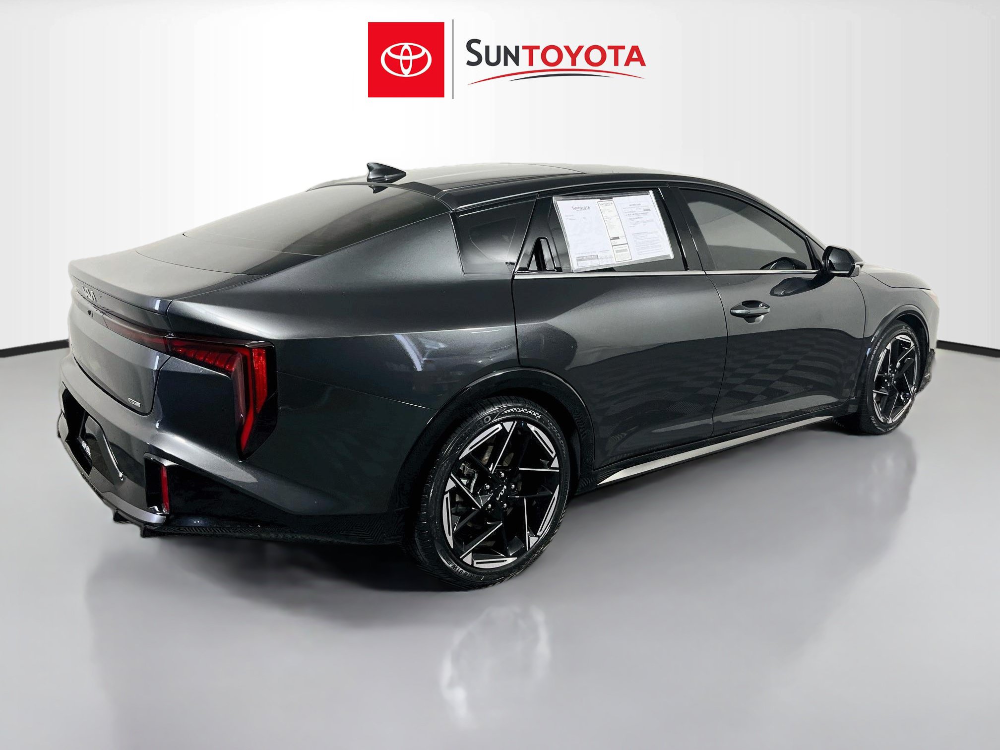 Used 2025 Kia K4 GT-Line w/ GT-Line Premium Package FWD image 4