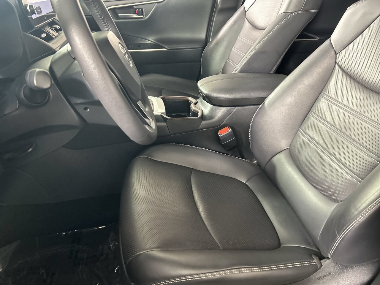 Used 2025 Toyota RAV4 Limited w/ Advanced Technology Package FWD image 22