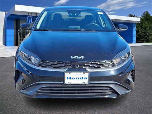 Used 2022 Kia Forte LXS image 28