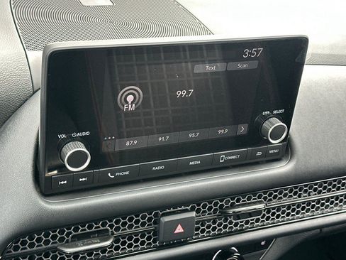 Used 2024 Honda HR-V Sport image 18