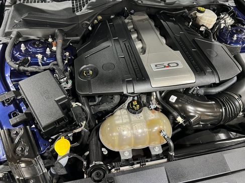 Used 2019 Ford Mustang GT image 38