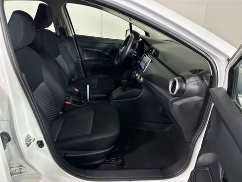 Used 2024 Nissan Versa S w/ S Plus Package image 28