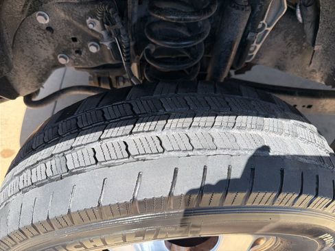 Used 2023 Ford F350 Lariat w/ Lariat Ultimate Package image 10