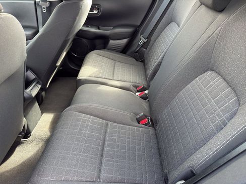 Certified 2025 Honda HR-V LX image 22