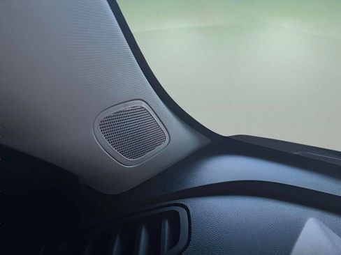 Used 2023 Chevrolet TrailBlazer LS image 22