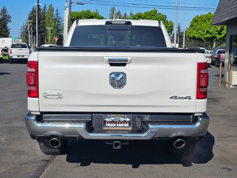 Used 2022 RAM 1500 Limited AWD/4WD image 4