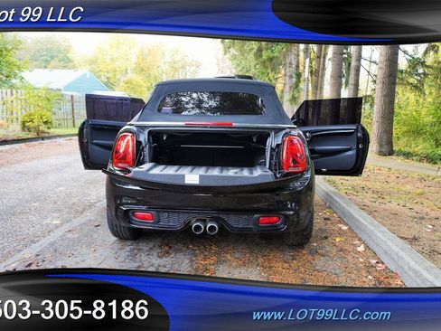 Used 2019 MINI Cooper S w/ Premium Package image 30