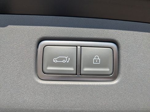 New 2026 Kia EV9 Wind image 16