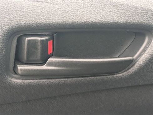 Used 2025 Toyota Corolla LE image 18