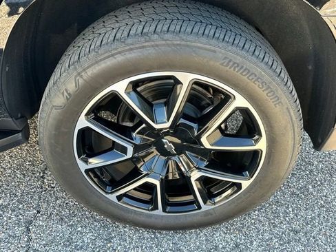 Used 2024 Chevrolet Tahoe RST w/ Luxury Package image 25