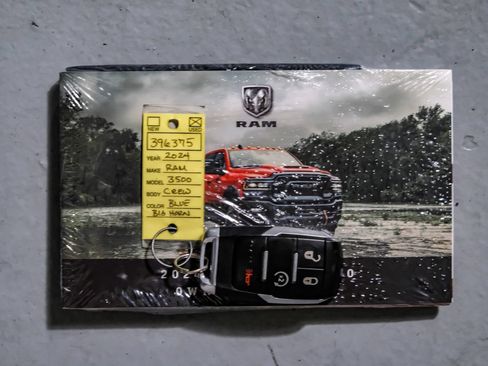 Used 2024 RAM 3500 Big Horn w/ Sport Appearance Package AWD/4WD image 60