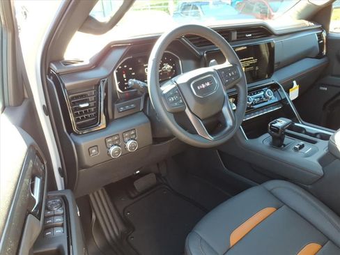 New 2026 GMC Sierra 1500 AT4 w/ AT4 Premium Package AWD/4WD image 15