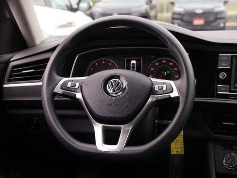 Used 2019 Volkswagen Jetta S w/ Driver Assistance Package FWD image 22