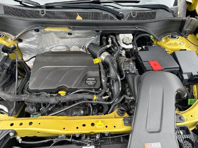 Used 2024 Chevrolet Trax RS w/ Sunroof Package FWD image 29