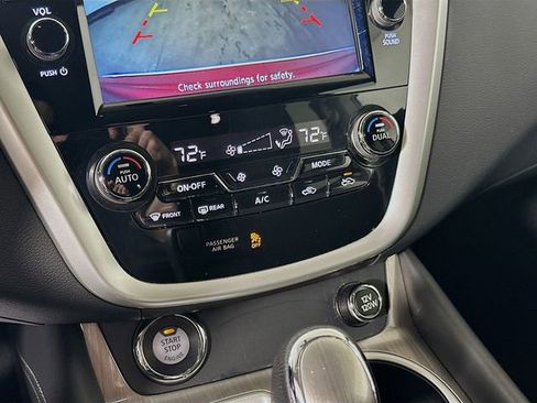 Used 2017 Nissan Murano SV image 17