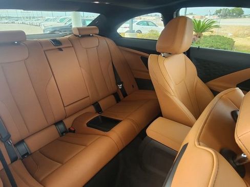 Used 2024 BMW 230i Coupe w/ Convenience Package image 18