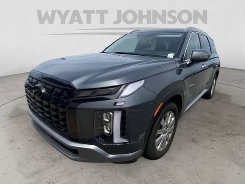 Used 2024 Hyundai Palisade SEL FWD image 1